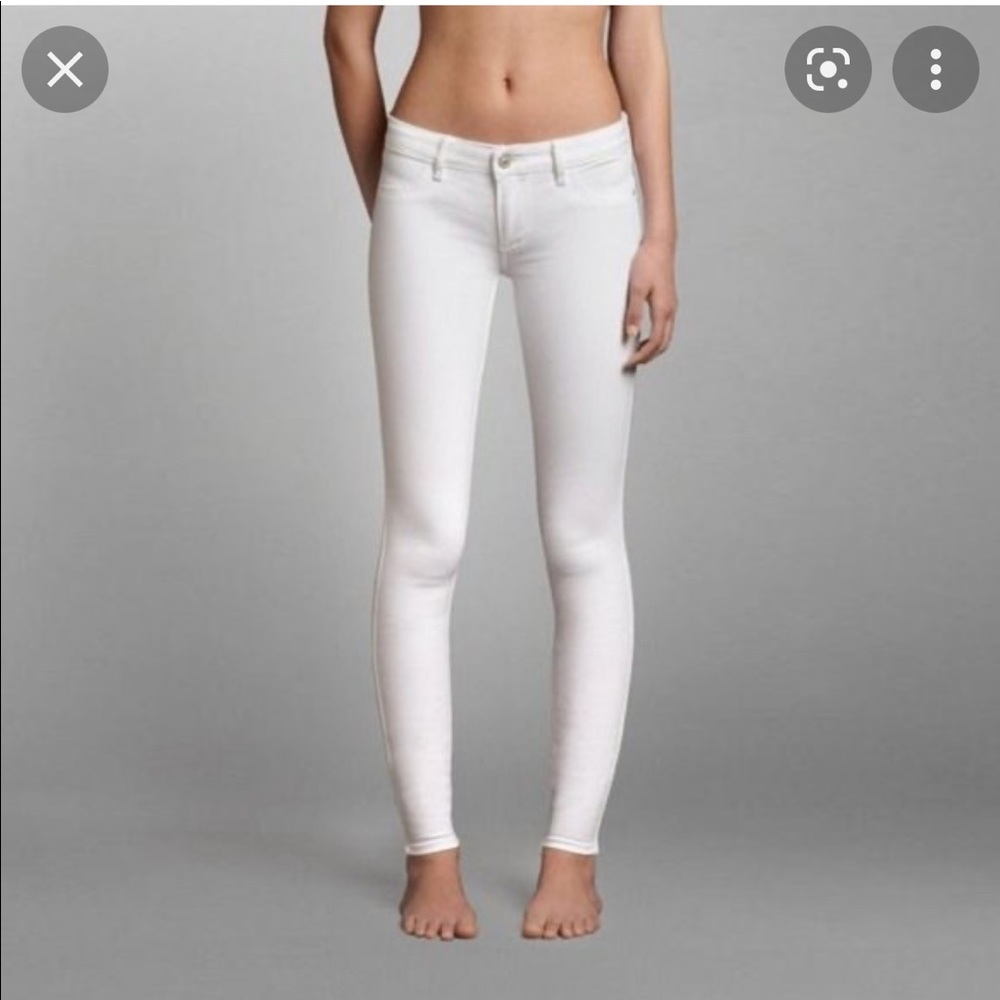 💖 Abercrombie and Fitch jeans 💖